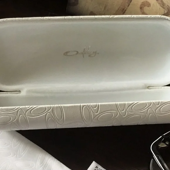 Oakley Glasses - Picture 6 of 6